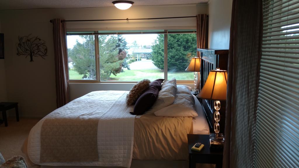 Greenhouse Inn By The Bay Sequim Exteriér fotografie