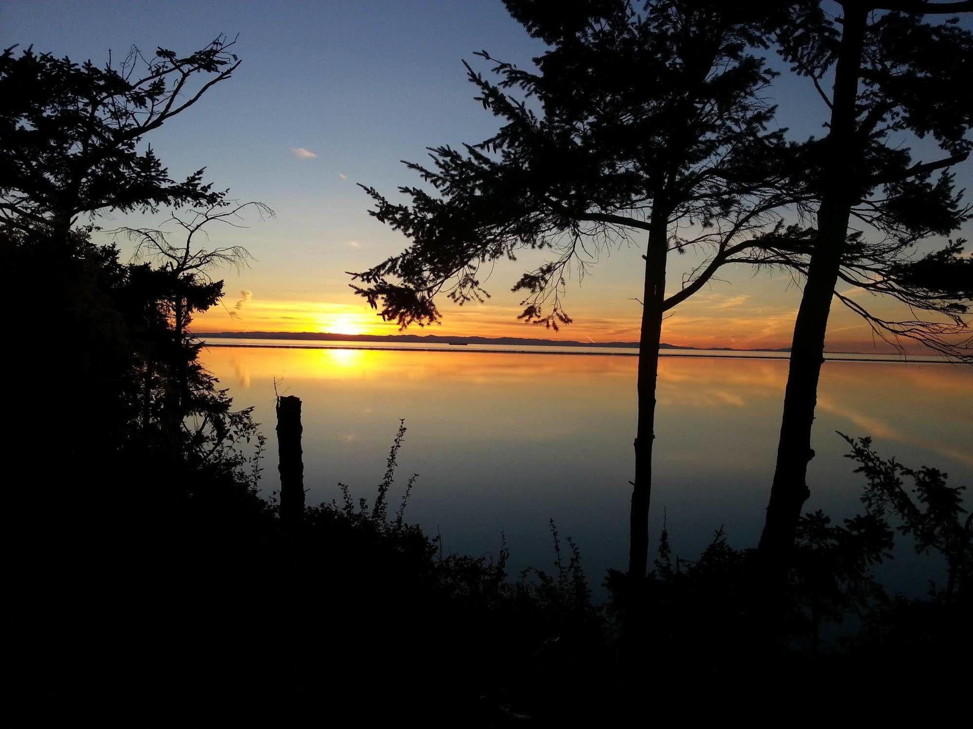 Greenhouse Inn By The Bay Sequim Exteriér fotografie